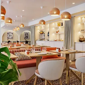 4* Otel Mercure Raphael Centre Plage