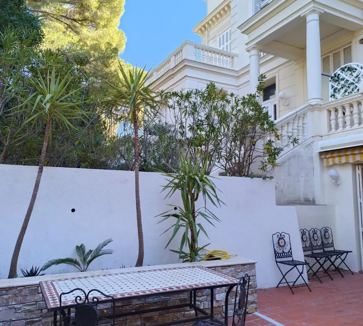 Capt'Ain Palladio Appt 3 Ch Villa Belle Epoque Front De Mer Emplacement Rare Saint-Raphael  France